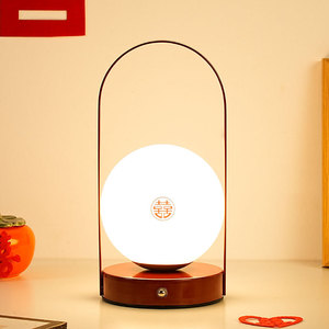 Par de lámparas de mesa portátiles modernas E26 Base de bombilla Lámparas de noche Energí<span class=keywords><strong>a</strong></span> de baterí<span class=keywords><strong>a</strong></span> para habitaciones de bodas mayores Decoración Boda de recién casados - Product Image 2