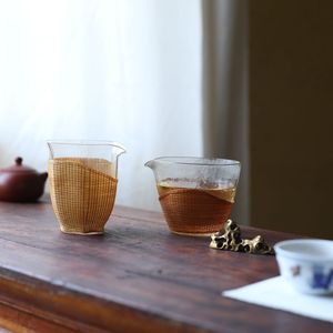 Tasse de justice en porcelaine, verre tressé en bambou, tasse de justice transparente en verre en forme de bec d'aigle, résistante à la chaleur, distributeur de thé - Product Image 1