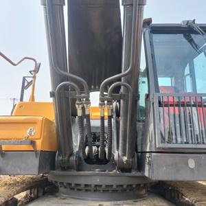 Machines et équipements de construction de pelleteuses sur chenilles Volvo EC480D d'occasion avec moteur de pompe à moteur d'origine en bon état - Product Image 4