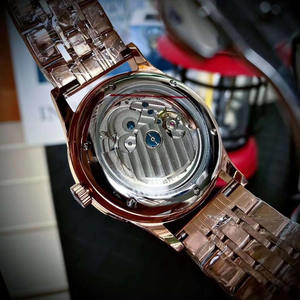 Reloj de Hombre Premium con Correa de Acero Inoxidable 316L y Movimiento Mecánico de Alta Gama, Súper Popular y Superventas - Product Image 6