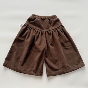 <span class=keywords><strong>Pantaloni</strong></span> Larghi per <span class=keywords><strong>Bambina</strong></span> in <span class=keywords><strong>Velluto</strong></span> <span class=keywords><strong>a</strong></span> <span class=keywords><strong>Coste</strong></span>, Tinta Unita, con Elastico in Vita, per Autunno e Inverno - Product Image 4