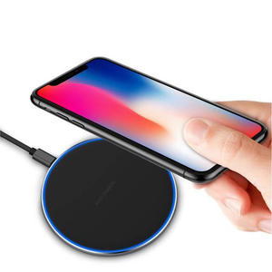 Meilleure Vente 2026 – Chargeur Sans Fil Rapide 10W 15W QC 3.0 en PVC de Haute <span class=keywords><strong>Qualité</strong></span> – <span class=keywords><strong>Prix</strong></span> de Gros – Socle de Recharge Sans Fil - Product Image 2