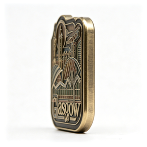 Pin Metálico del Paisaje Urbano de Glasgow, Bañado en Oro, de Latón, con Diseño en Relieve y Acabado de Esmalte Duro - Product Image 4