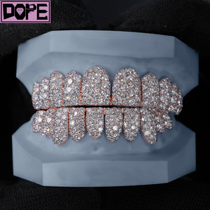 Grillz Hip Hop Personnalisés pour <span class=keywords><strong>Dents</strong></span>, <span class=keywords><strong>en</strong></span> <span class=keywords><strong>Argent</strong></span> 925 Plaqué Or Rose, Bling 8 sur 8, Moissanite VVS Iced Out - Product Image 1