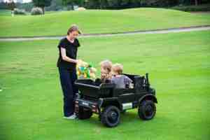 24V Kids <span class=keywords><strong>Mercedes</strong></span> Benz <span class=keywords><strong>Unimog</strong></span> Voiture jouet électrique <span class=keywords><strong>4x4</strong></span> à conduire - Product Image 3