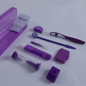 Kit de nettoyage des appareils dentaires pour les soins orthodontiques, brosse à dents 8 en 1 - Product Image 3