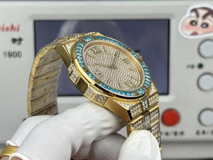 นาฬิกาข้อมือสแตนเลสสตีลอัตโนมัติ ดีไซน์หรูหรา สปอร์ต ธุรกิจ  คุณภาพสูง พร้อมโลโก้สั่งทำพิเศษ  เรืองแสงเต็มหน้าปัด - Product Image 4