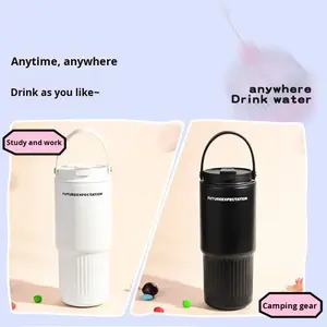 Vaso Térmico Portátil de Acero Inoxidable Aislado al Vacío para Camping, Viajes y Automóvil, Gran Capacidad de 750 ml, Aislamiento Térmico de 6 a 12 Horas - Product Image 3