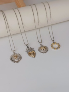 Colliers de pendentifs élégants <span class=keywords><strong>et</strong></span> classiques en forme de cœur <span class=keywords><strong>et</strong></span> de cercle multistyle couleur argent Bijoux au design exquis pour une tenue de fête quotidienne - Product Image 3