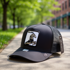 Cappellino Trucker con Ricamo Stallion, Rete Nera, Regolabile, Unisex, 6 Pannelli, Casual, Primavera Estate - Product Image 2
