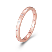 Bijoux fins de luxe pour femmes bande éternelle plaqué or rose 925 lunette en argent sterling zircon cubique bague empilable