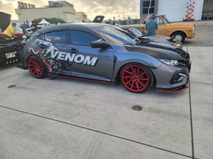 Vente en gros <span class=keywords><strong>Dragon</strong></span> <span class=keywords><strong>Ball</strong></span> Z DBZ Itasha Anime 11, habillage de voiture, film vinyle moulé, taille universelle, habillage de voiture, autocollant de voiture, design de film de voiture - Product Image 3