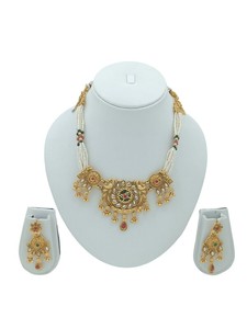 DIVYORO Ensemble de bijoux classique haut de gamme motif cercle grand format en or antique, collier et boucles d'oreilles traditionnels pour femme, idéal pour mariage, fête et festival - Product Image 3
