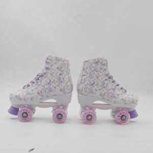 <span class=keywords><strong>Patines</strong></span> de Cuero PU - <span class=keywords><strong>Patines</strong></span> de Cuatro Ruedas Ajustables de Primera Calidad con Ruedas Luminosas y Rodamientos ABEC-7 para Mujeres y Niños - Product Image 4