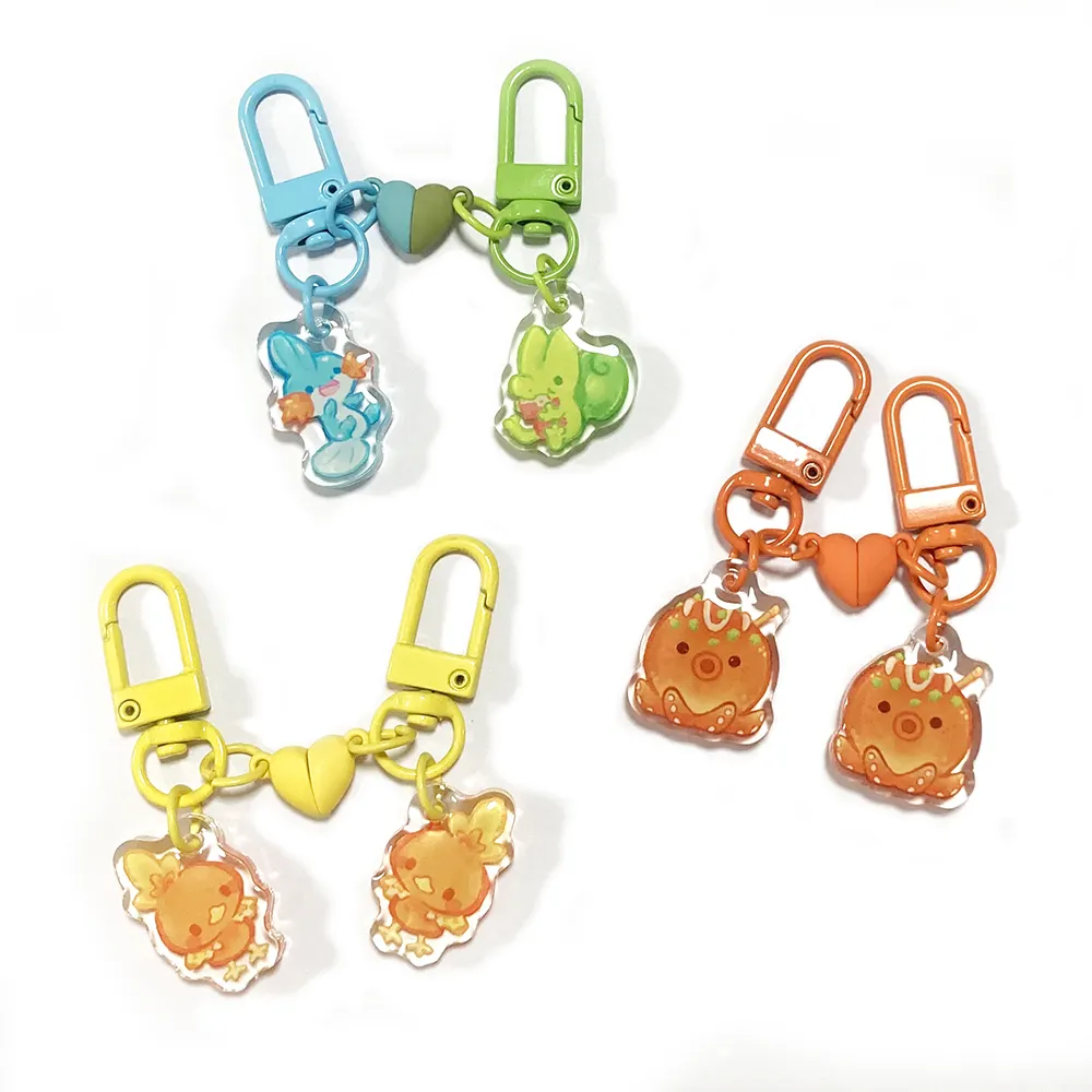 Customized Kuien acrylic clear epoxy keychains anime charms with heart magnets