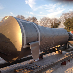 Película Protectora para Exteriores Marca Carte Dozio, Hecha en Italia, Protección UV, Impermeable, Suave, Encogible, Plateada - Product Image 1