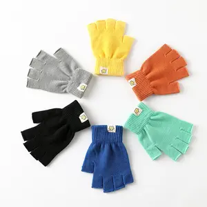 Gants d'été tricotés sans doigts pour enfants, cabas à demi-doigt, couleur unie, garçons et filles, bon marché,