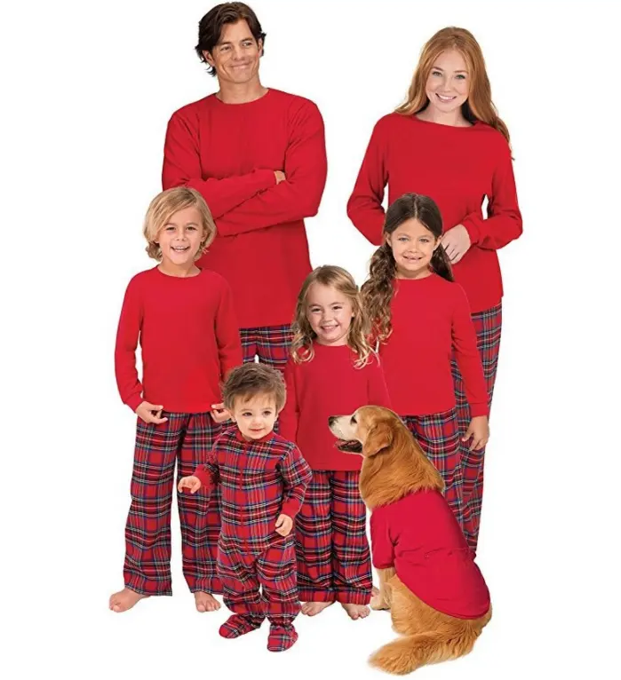 Wholesale Matching Christmas Pajamas New Arrivals Winter 2021 Christmas Family Pajamas Sets Trending Christmas Pajamas Sets