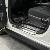 Plaques de protection de seuil de porte Pueatas, protection de pédale d'entrée, accessoires intérieurs de voiture pour Suzuki Jimny 2018+ 3 5 portes