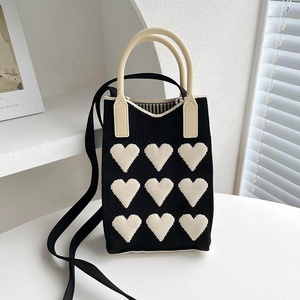 Nuevo Bolso de Moda Tejido a Mano <span class=keywords><strong>para</strong></span> Teléfono Móvil, Bolso Tote Tejido, Diseño Personalizado, Rayas Variadas, Bandolera de Ganchillo <span class=keywords><strong>para</strong></span> Mujer - Product Image 2