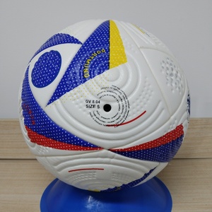 Ballon de football taille 5 officiel 2025 en cuir TPU personnalisé pour sports et entraînements en intérieur/extérieur - Product Image 5