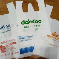 Sacs en plastique blanc HDPE LDPE pour T-shirt, pour la vente au détail, les supermarchés, les épiceries, les plats à emporter, sacs de transport poly, sacs de shopping pour T-shirt