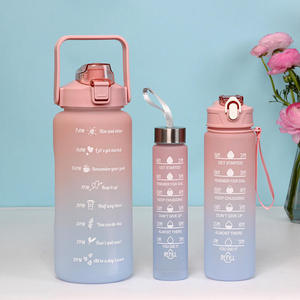 Lot de 3 Bouteilles d'Eau Motivationnelles 2L Anti-Fuite <span class=keywords><strong>en</strong></span> Plastique pour Sport, Réutilisables pour la Course à Pied avec Autocollants 3D, Idéales pour la Salle de Sport - Product Image 5