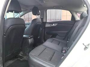 Voiture d'occasion à prix réduit, K3 1.5L IVT Auto Sedan 2021, zéro accident, papiers d'exportation complets, expédition rapide - Product Image 6