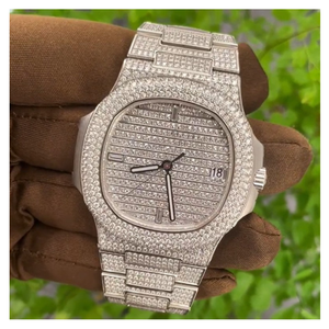 Montres de luxe de créateurs au style hip-hop ont passé le test. <span class=keywords><strong>Ils</strong></span> sont dotés d'un mouvement automatique en saphir VVS D. - Product Image 2
