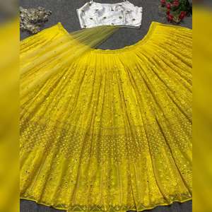 Ensemble Lehengha Choli en fausse Georgette brodée à séquences lourdes de créateur Tissu Georgette Lehenga de qualité supérieure - Product Image 1