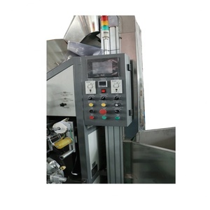 Máquina de Estampado en Caliente de Alta Producción, Mecánica y Automática, para Tapas de Botellas de Vino, con Bronceado, Dorado y Impresión Tipográfica - Product Image 2