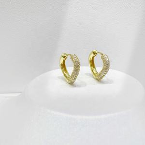 Pendientes de aro pequeños de plata de ley 925 con moissanita, chapados en oro vintage de 18k y 14k, al por mayor, personalizables para mujer, a la moda, tipo piercing. - Product Image 4