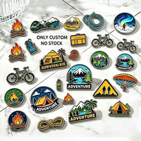 Badge en émail personnalisé à bas prix pour événements, thème : cadeaux métalliques, aventure, vélo, nature, randonnée, journal