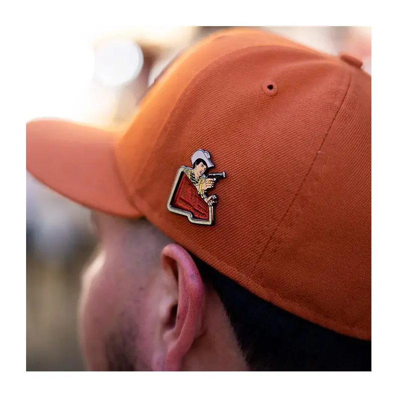 Nouveau design personnalisé mexicain en métal émail Cowboy Baseball chapeau casquette broche Anime hommes Cowboy chapeau broche