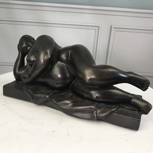 Célèbre sculpture en bronze de Fernando <span class=keywords><strong>Botero</strong></span> représentant une femme corpulente - Product Image 4