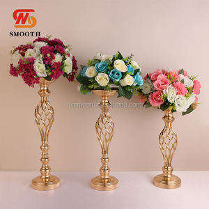 Vase en métal doré élégant pour centre de table de mariage, support de fleurs en forme de trompette, décoration de table - Vente en gros - Product Image 3