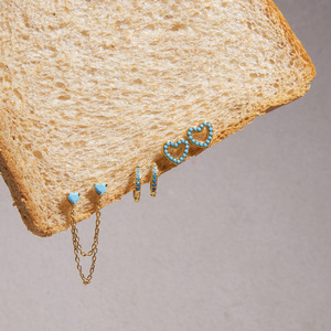 Ensemble de boucles d'oreilles plaquées or en forme de cœur avec pierres turquoise bleues pour femmes, bijoux cadeau - Product Image 3