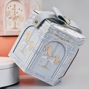 分解性カルーセル六角形ハンドル紙ギフトベビーシャワーの結婚式の誕生日ホリデーパーティーギフト包装のための甘いキャンディーボックス