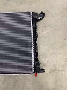 Échangeur de chaleur authentique de haute qualité à air de refroidissement <span class=keywords><strong>meilleur</strong></span> prix tout nouveau <span class=keywords><strong>radiateur</strong></span> d'origine pour Audi A6 C8 2016-2024 - Product Image 5