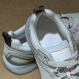 Zapatos Deportivos de Lujo Blancos con Cordones de Malla y Punta Redonda, Diseño Transpirable para Todas las Temporadas - Product Image 3