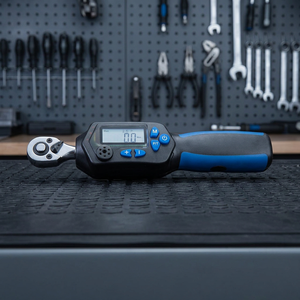 Llave Dinamométrica Digital Electrónica FERVI de Alta Precisión, 6-30 Nm, 4% de Precisión, Modo Pico/Rastreo - Product Image 3