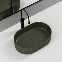Articles sanitaires en céramique au-dessus du comptoir bassin de flûte d'art blanc pour salle de bain