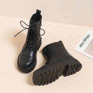 Botas de Invierno para Mujer con Parte Superior de Piel de Vacuno, Forro de Piel, Resistentes al Desgaste, Suela Gruesa, Tacón Redondo, Color Negro - Product Image 1