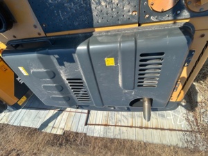 Excavatrice R300LC 9T 30 tonnes avec moteur Cummins, pompe et engrenage, faible nombre d'heures, pour les appels d'offres d'infrastructures gouvernementales, travaux d'approche de ponts - Product Image 6
