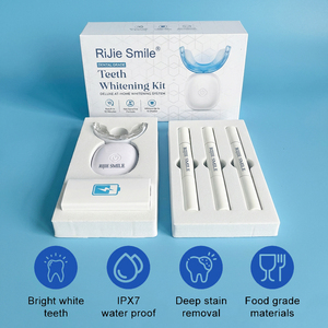 Kit Sbiancante per Denti Ricaricabile Wireless RIJIE <span class=keywords><strong>SMILE</strong></span> per Uso Domestico Sicuro, 32 Luci LED Blu e Rosse, Penna Gel Senza Perossido, Portatile e di Lusso - Product Image 6