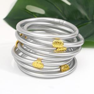 Bracelets en métal sculpté simple multicolores remplis de paillettes, bracelets en silicone, bracelets bouddhistes, bracelets de temple, <span class=keywords><strong>bijoux</strong></span> pour femmes - Product Image 4