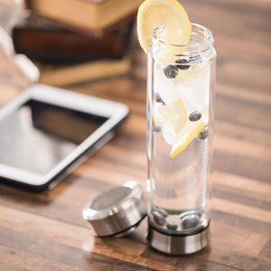 Tasse en verre transparente portable pratique bouteille d'eau en verre de 750ml avec couvercle
