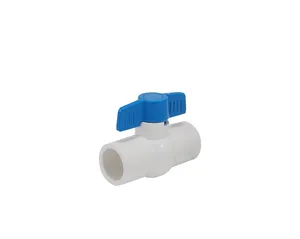 Vanne à boisseau sphérique manuelle compacte en plastique PVC poignée bleue pour système de tuyauterie de traitement de l'eau vente en gros