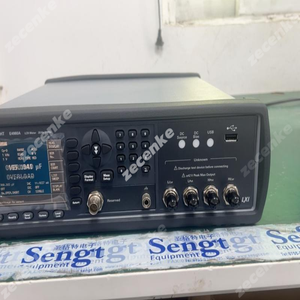 Analyseur <span class=keywords><strong>LCR</strong></span> de précision <span class=keywords><strong>Keysight</strong></span> <span class=keywords><strong>Agilent</strong></span> E4980A/E4982A/<span class=keywords><strong>LCR</strong></span> en stock - Product Image 3