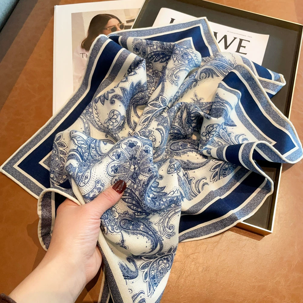 Azzurro di blu marino